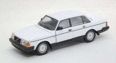 24102W  Volvo 240 GL white 1:24